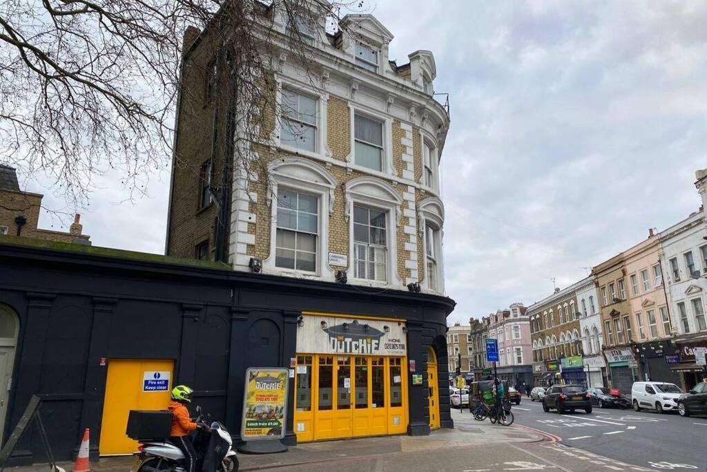 Two Bedroom Garden Flat In Zone 2 London Exterior photo